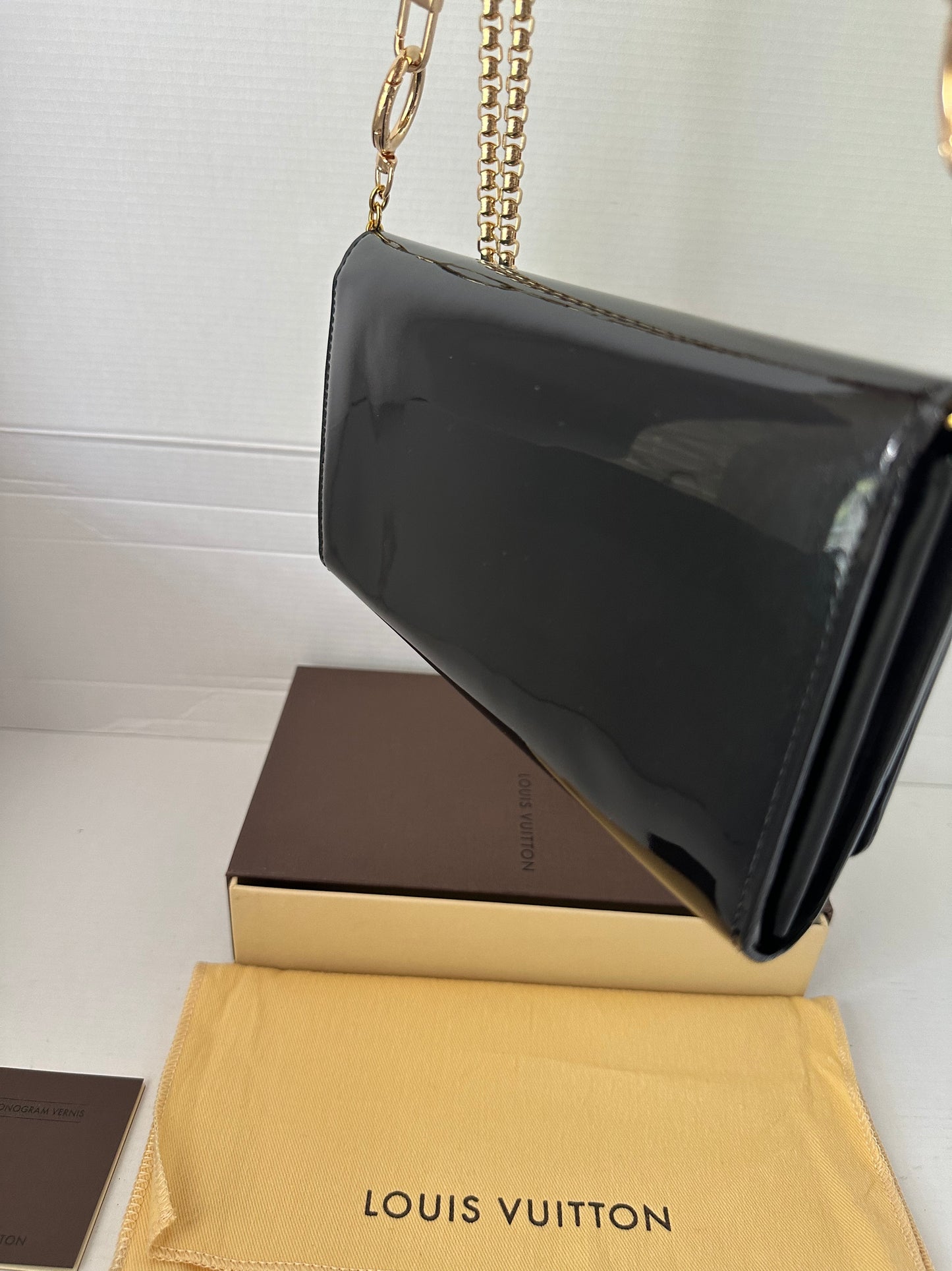 Louis Vuitton Vernis Noir Louise Wallet NEW!!