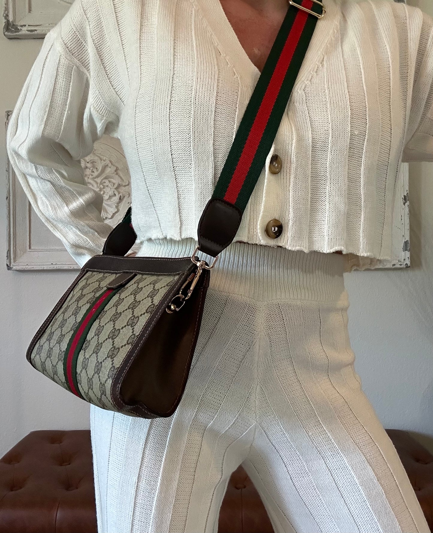 GUCCI PARFUMS make up bag/ clutch crossbody. Small