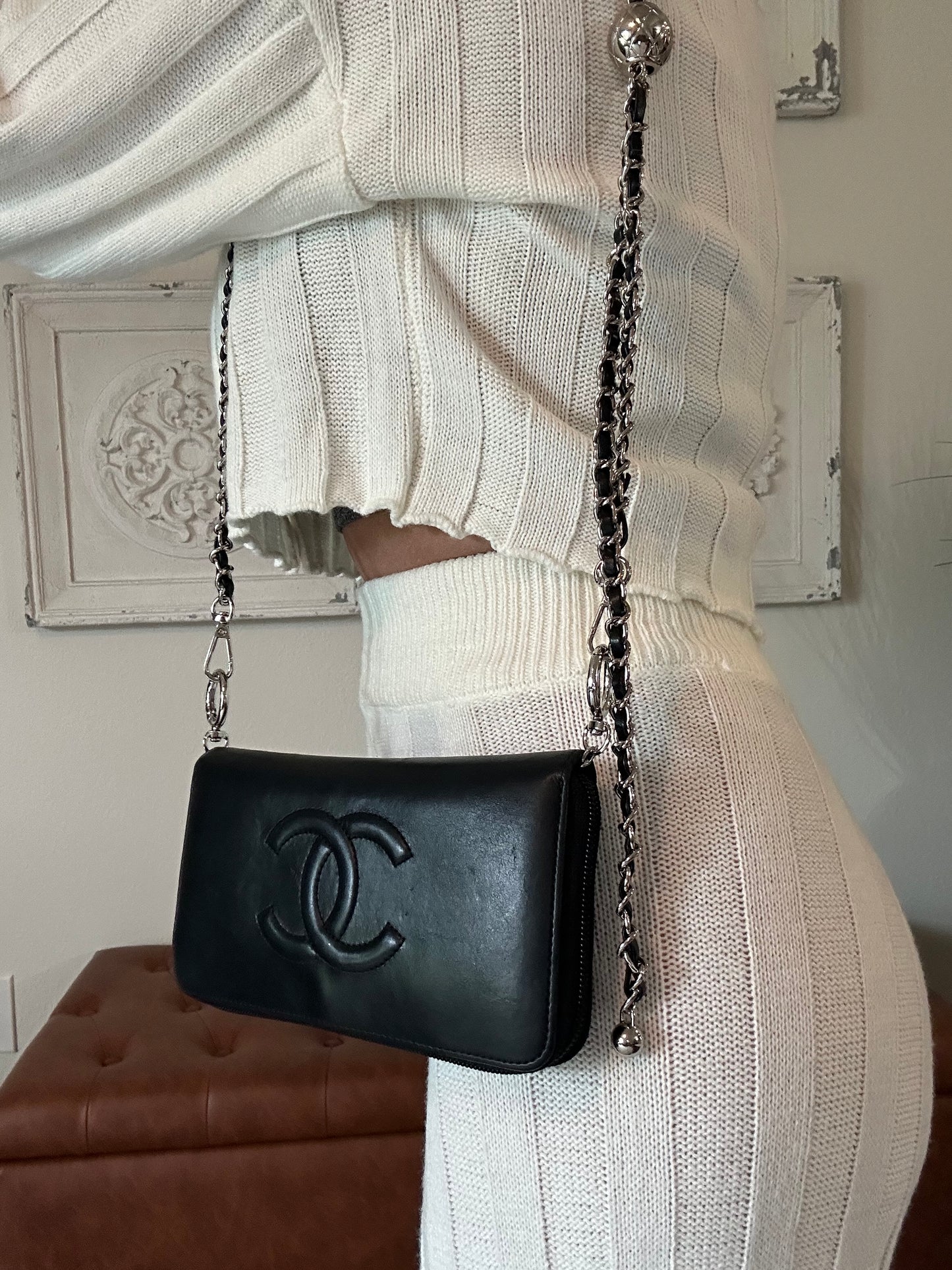 Chanel long wallet 22 Series