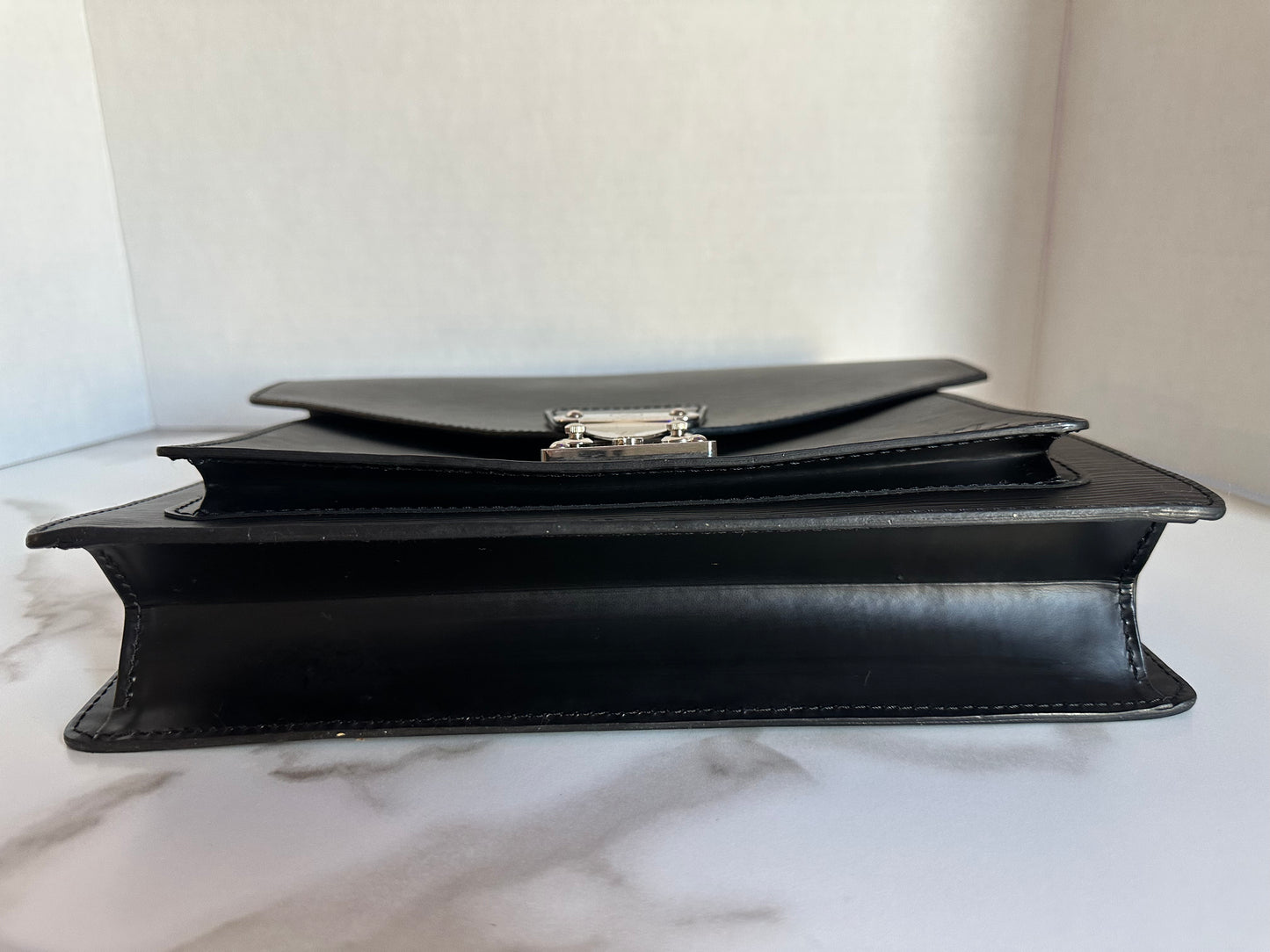 Available LOUIS VUITTON black Epi Monceau 28 Hand Bag 2way