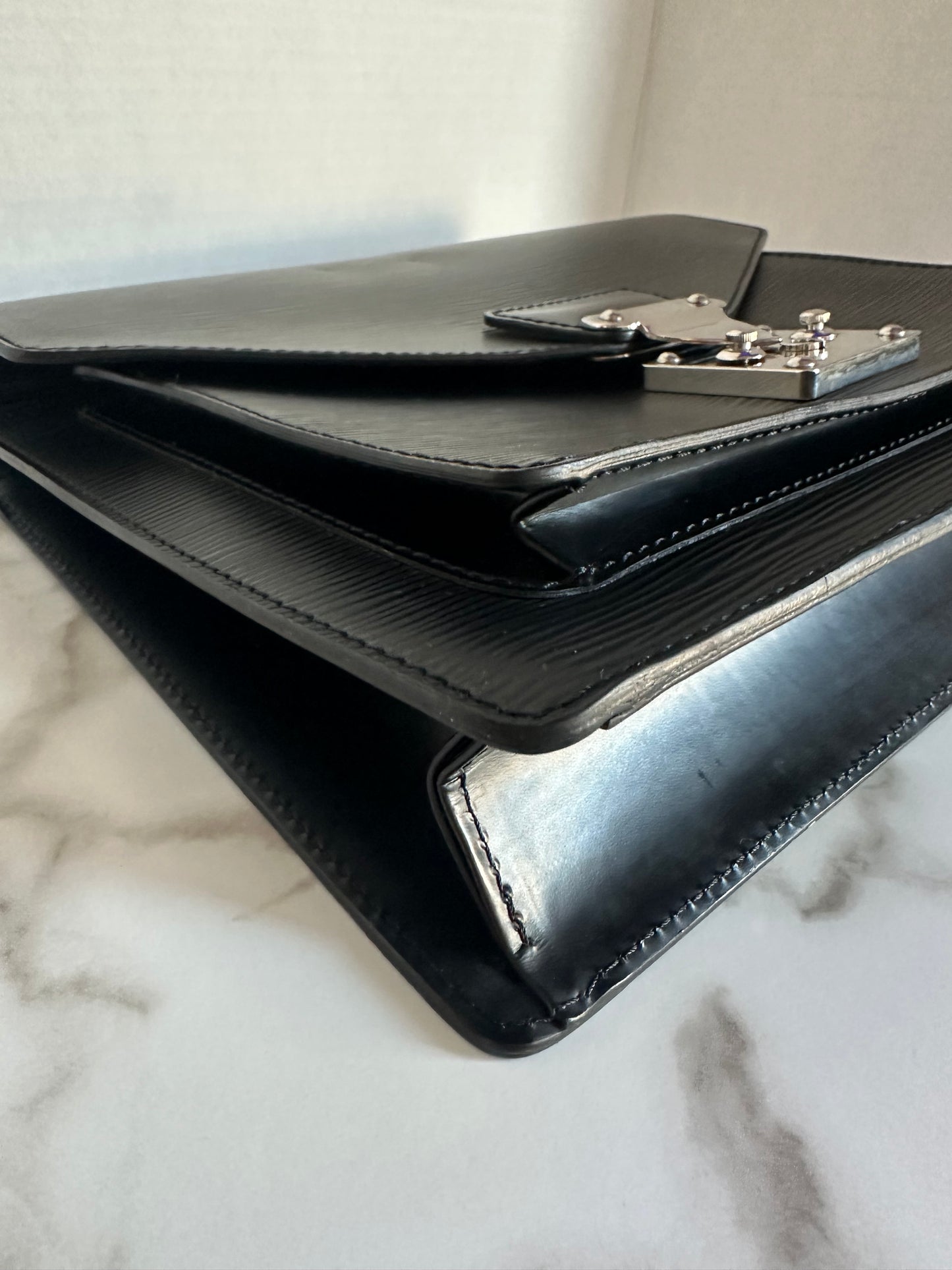 Available LOUIS VUITTON black Epi Monceau 28 Hand Bag 2way
