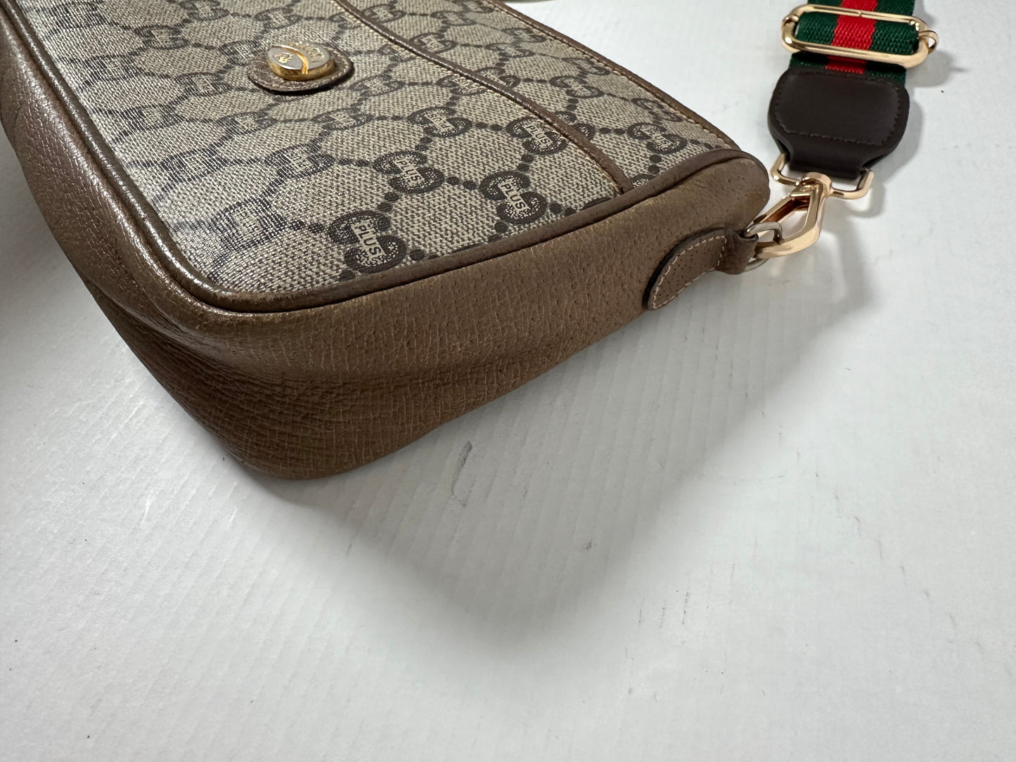 GUCCI Crossbody vintage with certificate of authenticity