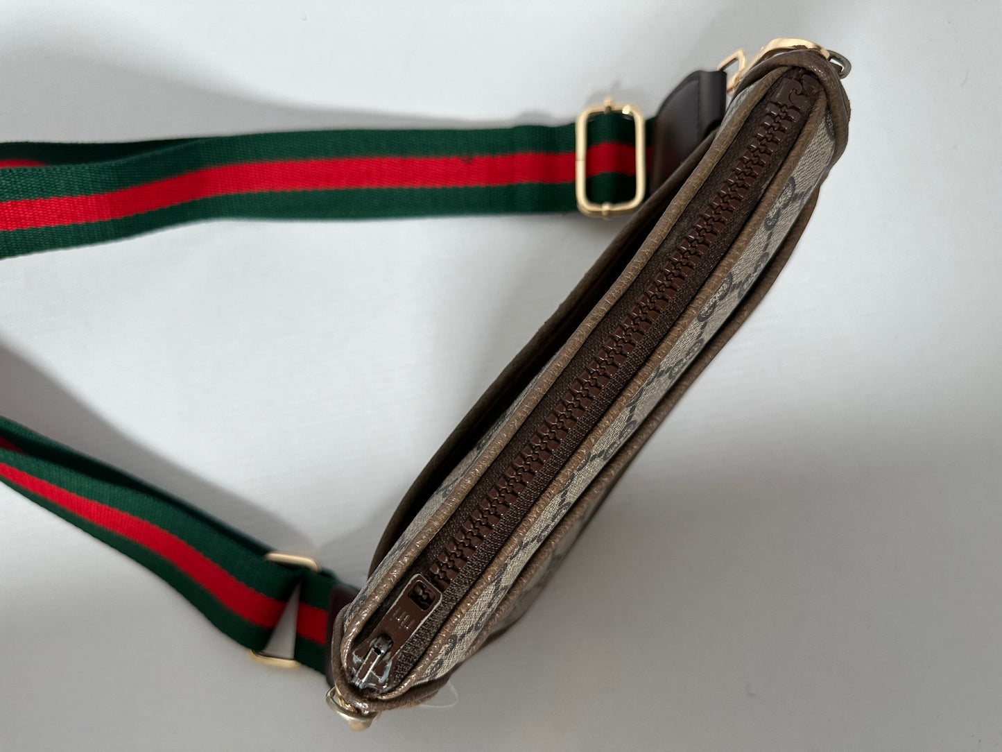 GUCCI Crossbody vintage with certificate of authenticity