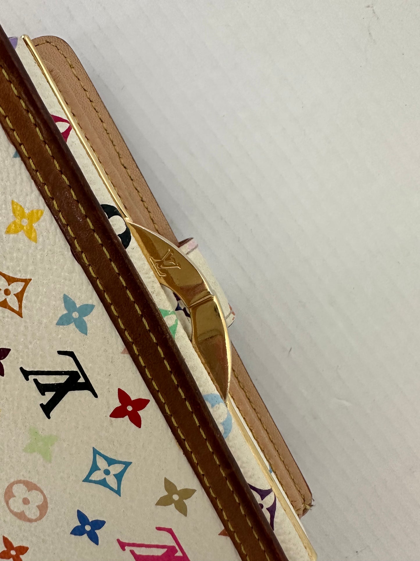 Louis Vuitton Takashi Murakami White Rainbow Monogram Wallet Special Edition with kisslock