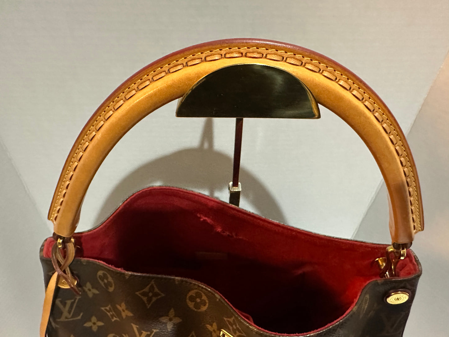 Louis Vuitton Monogram Gaia Noir Hobo Bag