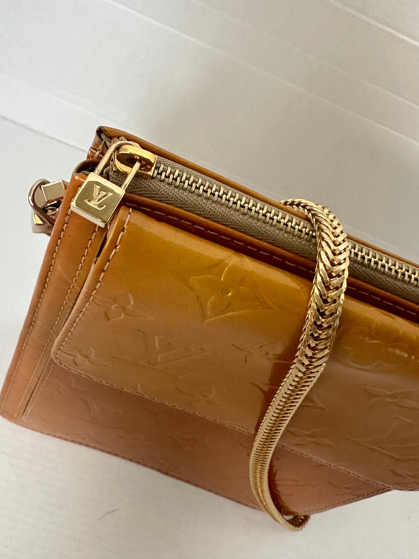 Louis Vuitton vernis shoulder bag vintage