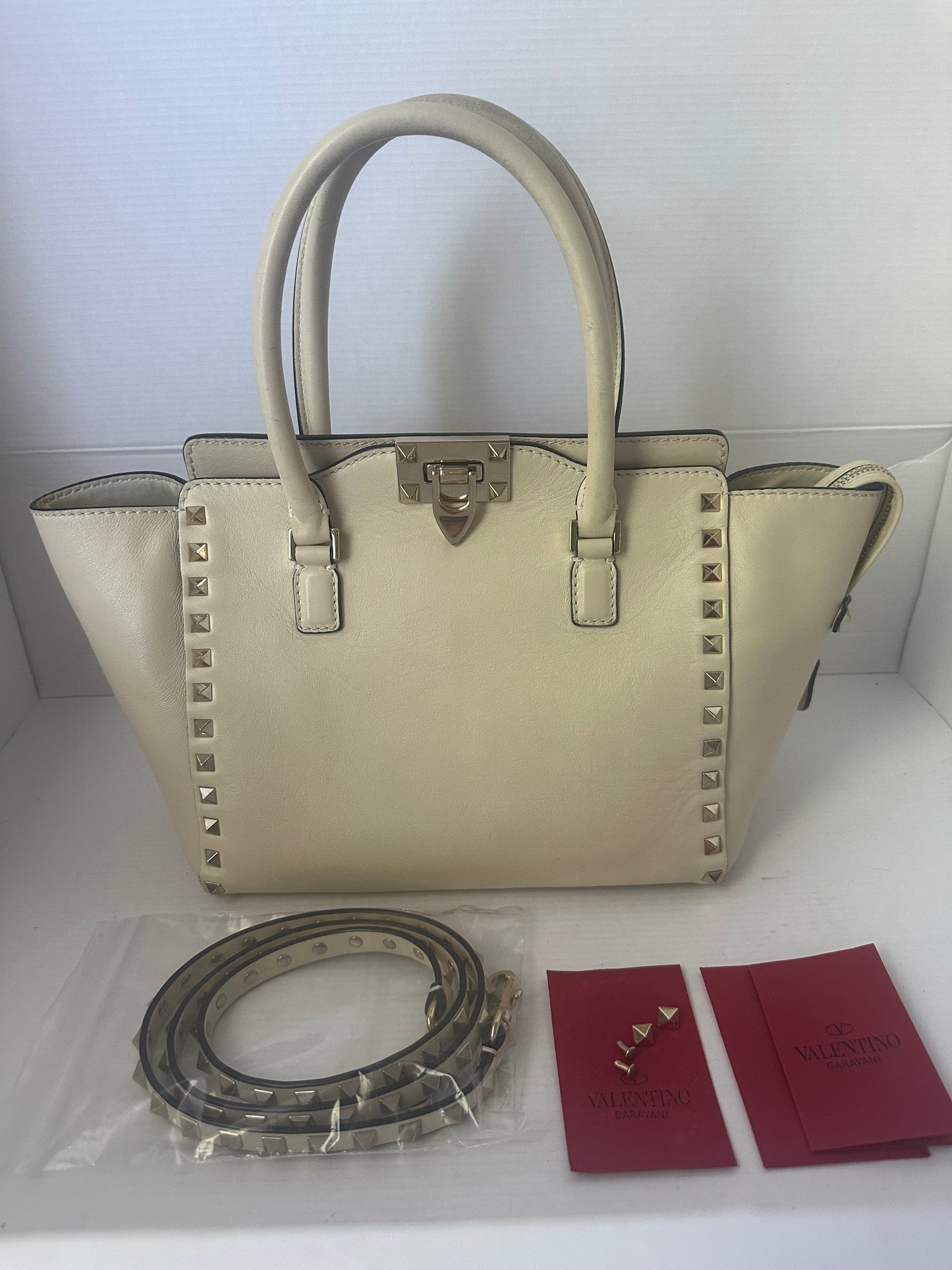 VALENTINO IVORY ROCKSTUD CROSSBODY SMALL TOTE BAG with strap