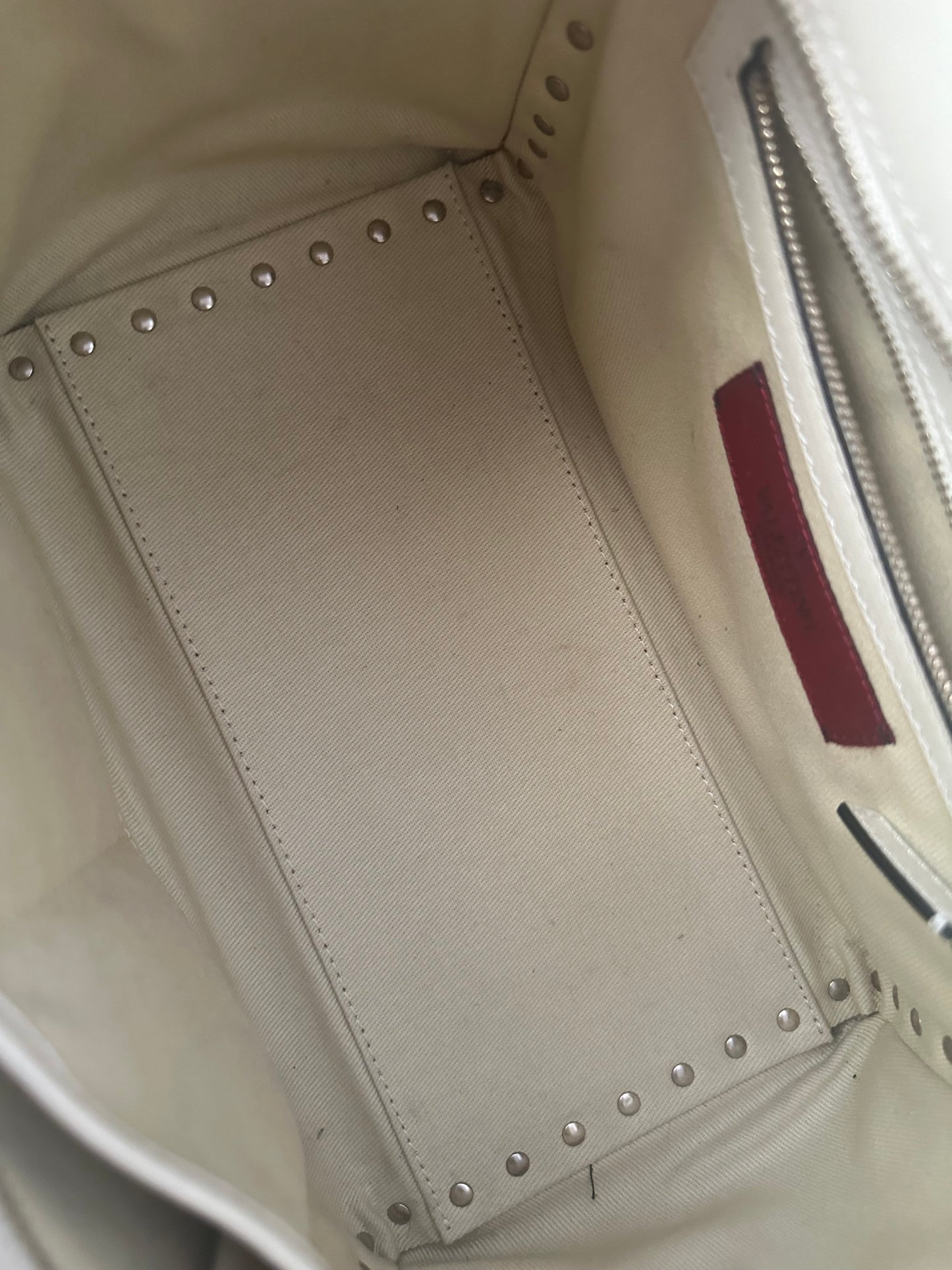 VALENTINO IVORY ROCKSTUD CROSSBODY SMALL TOTE BAG with strap