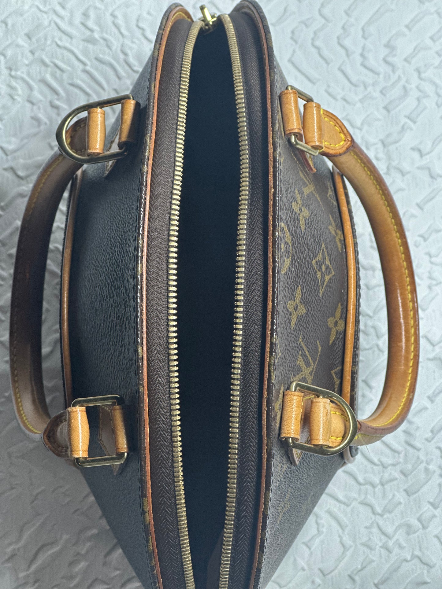 Louis Vuitton Ellipse PM Monogram Bag