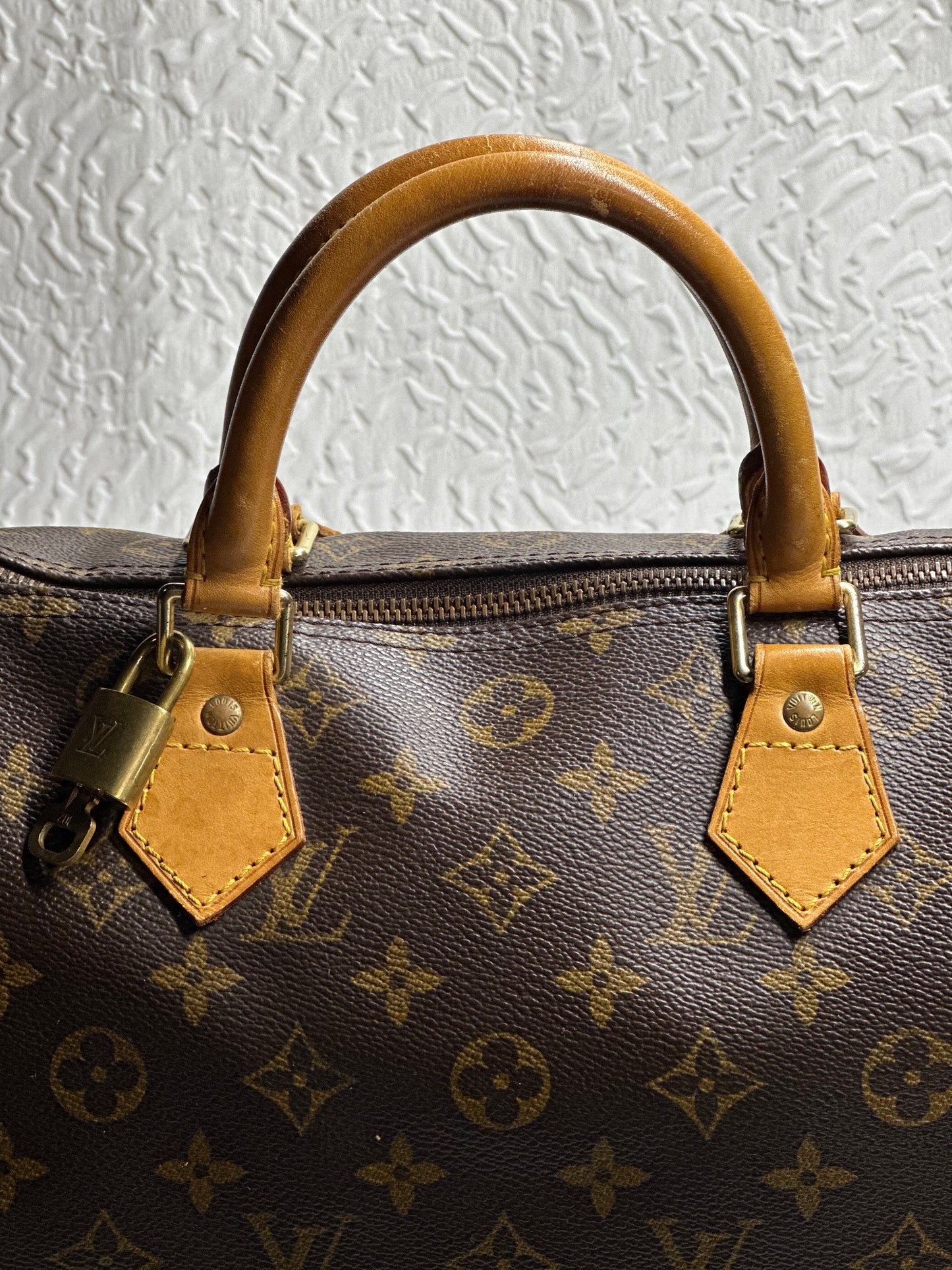 Louis Vuitton Monogram Speedy 30 bag