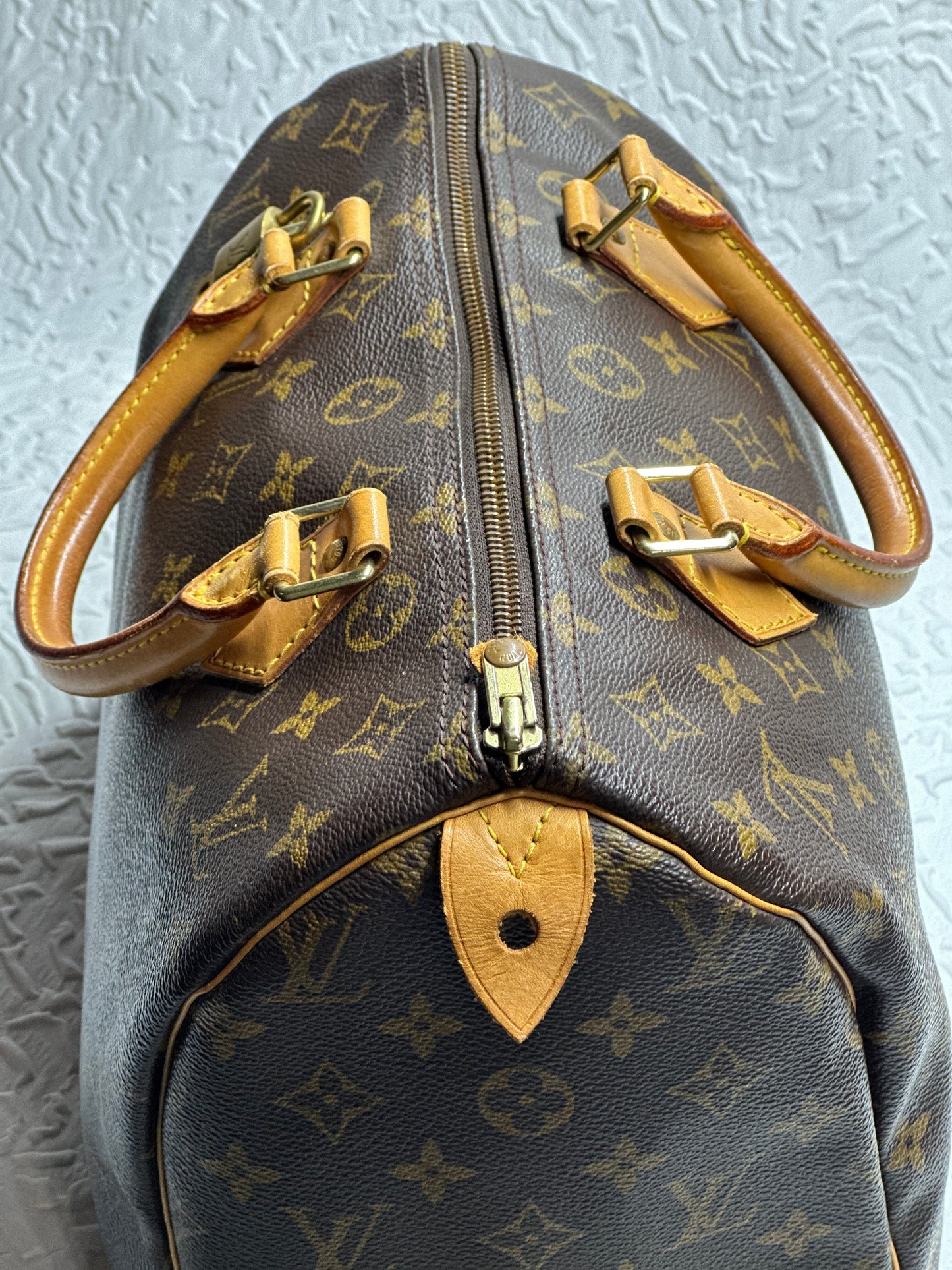 Louis Vuitton Monogram Speedy 30 bag