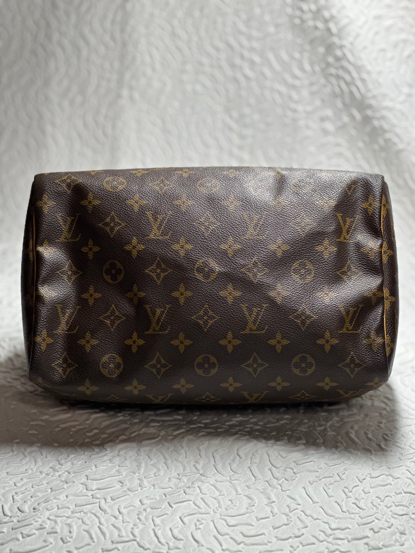 Louis Vuitton Monogram Speedy 30 bag