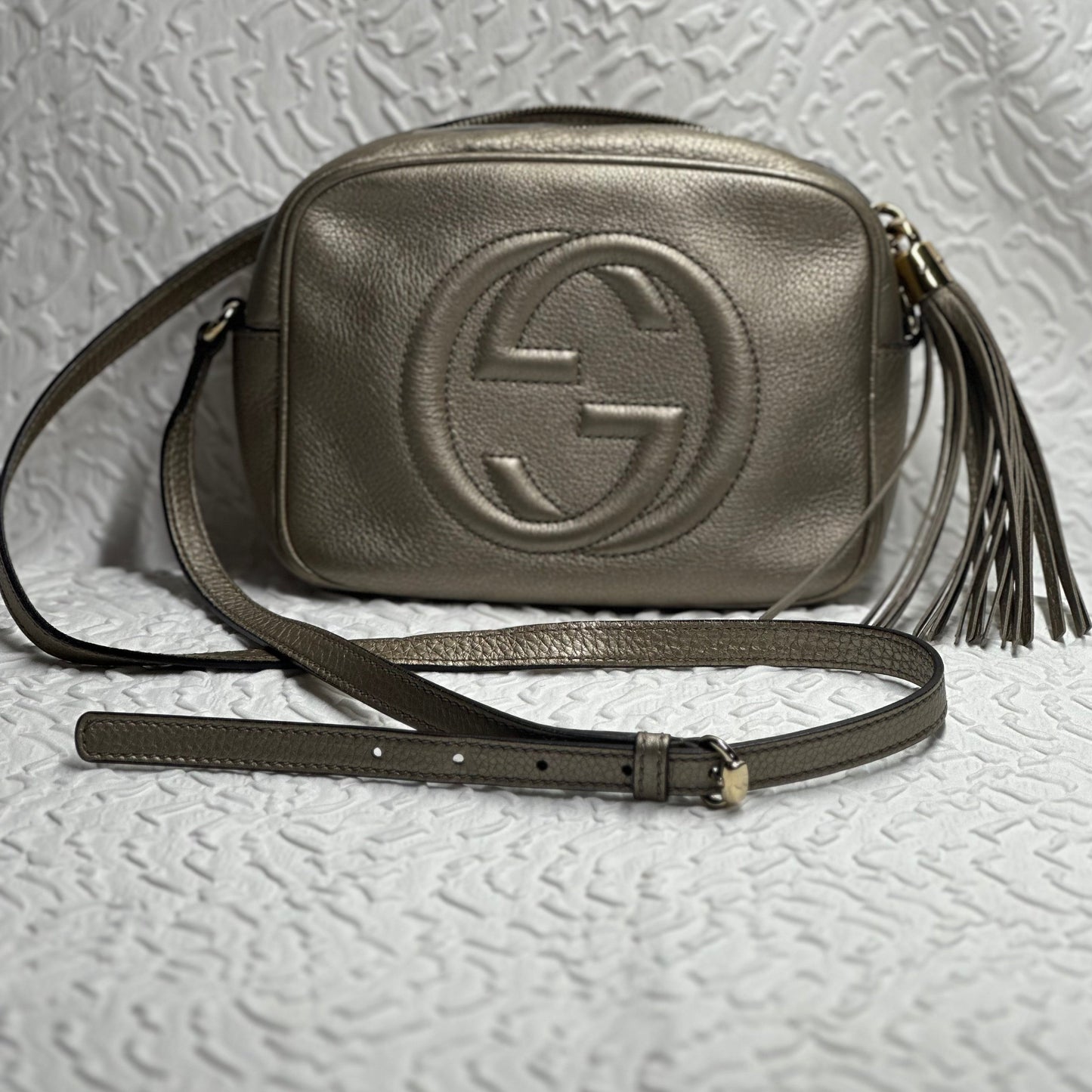 Gucci Iridescent Leather Soho Disco Crossbody Bag