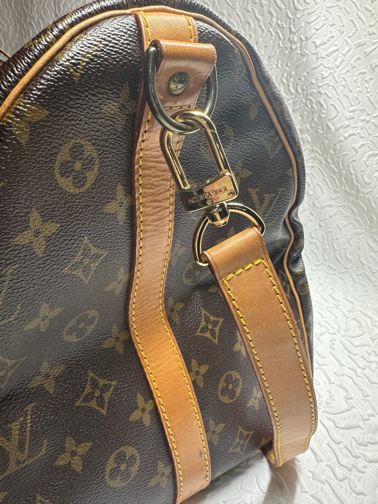 Louis Vuitton Keepall Bandouliere 55 Monogram Duffel Bag