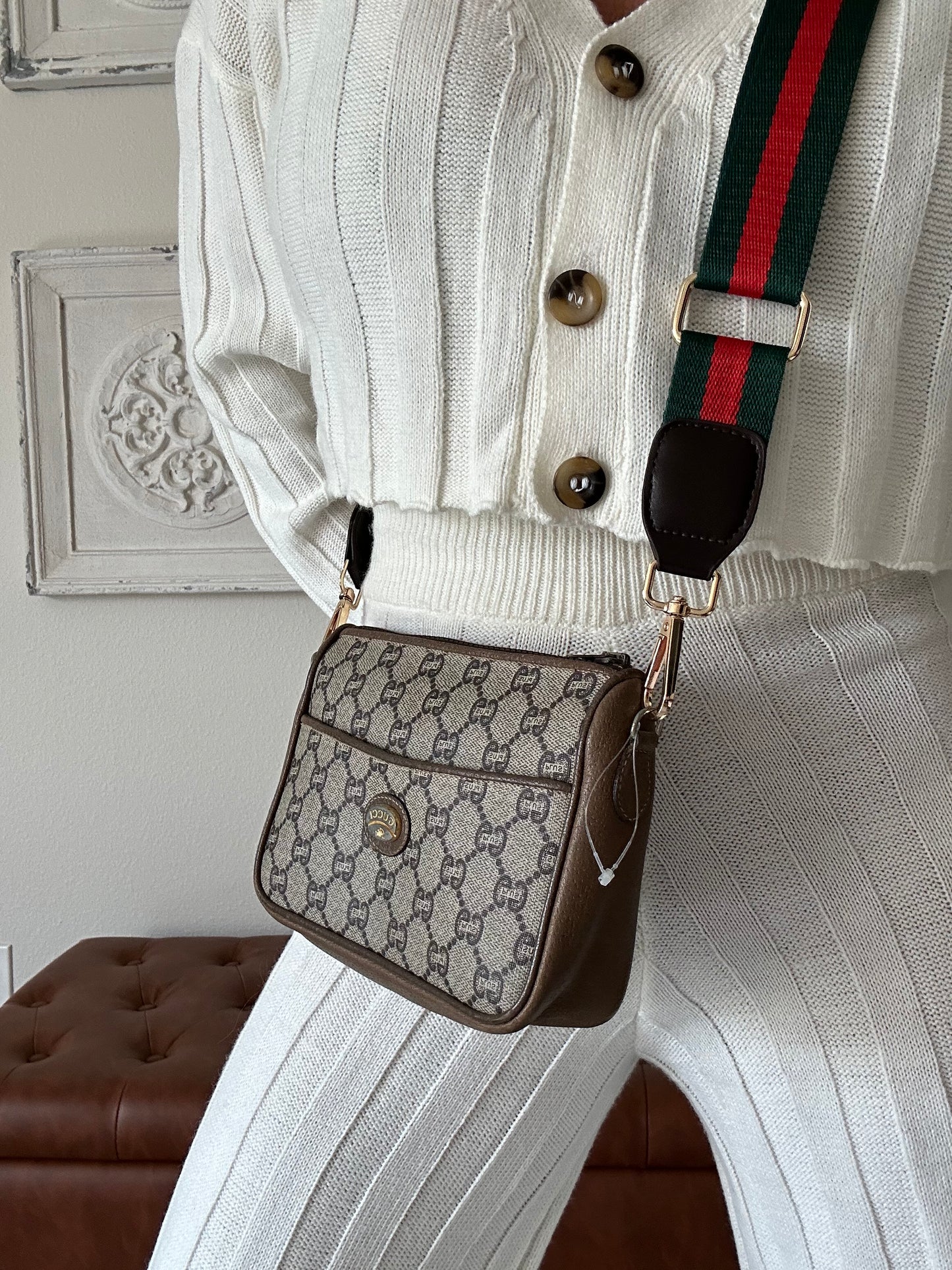 GUCCI Crossbody vintage with certificate of authenticity