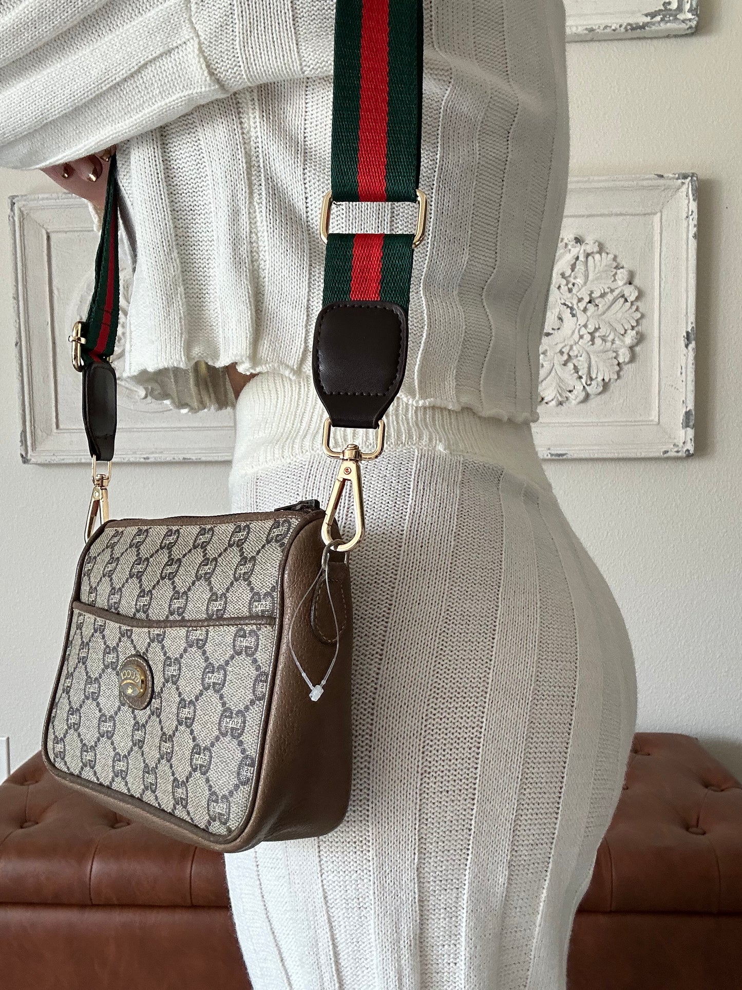 GUCCI Crossbody vintage with certificate of authenticity