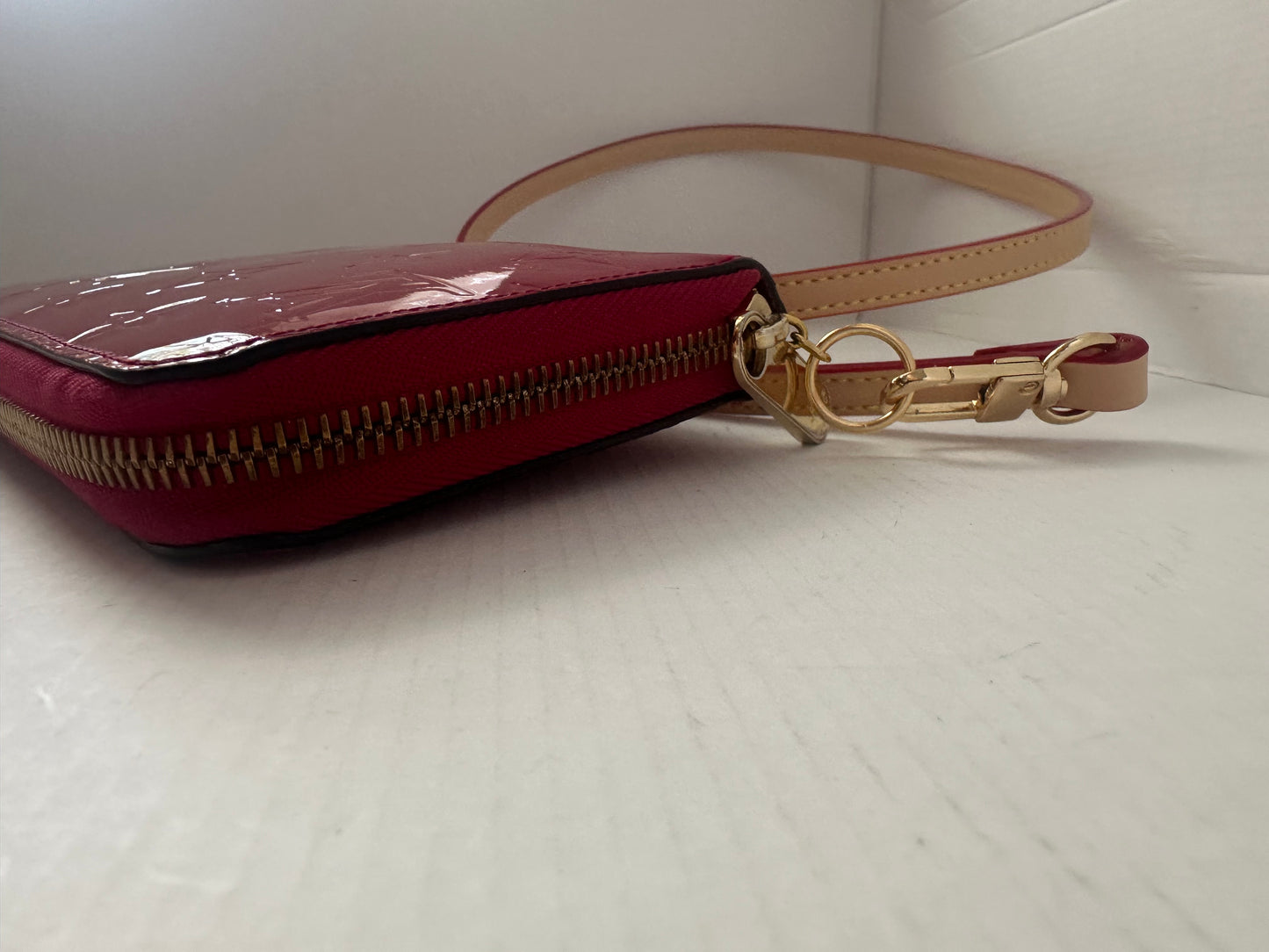 Louis Vuitton Vintage Vernis Zippy Wallet WOC red