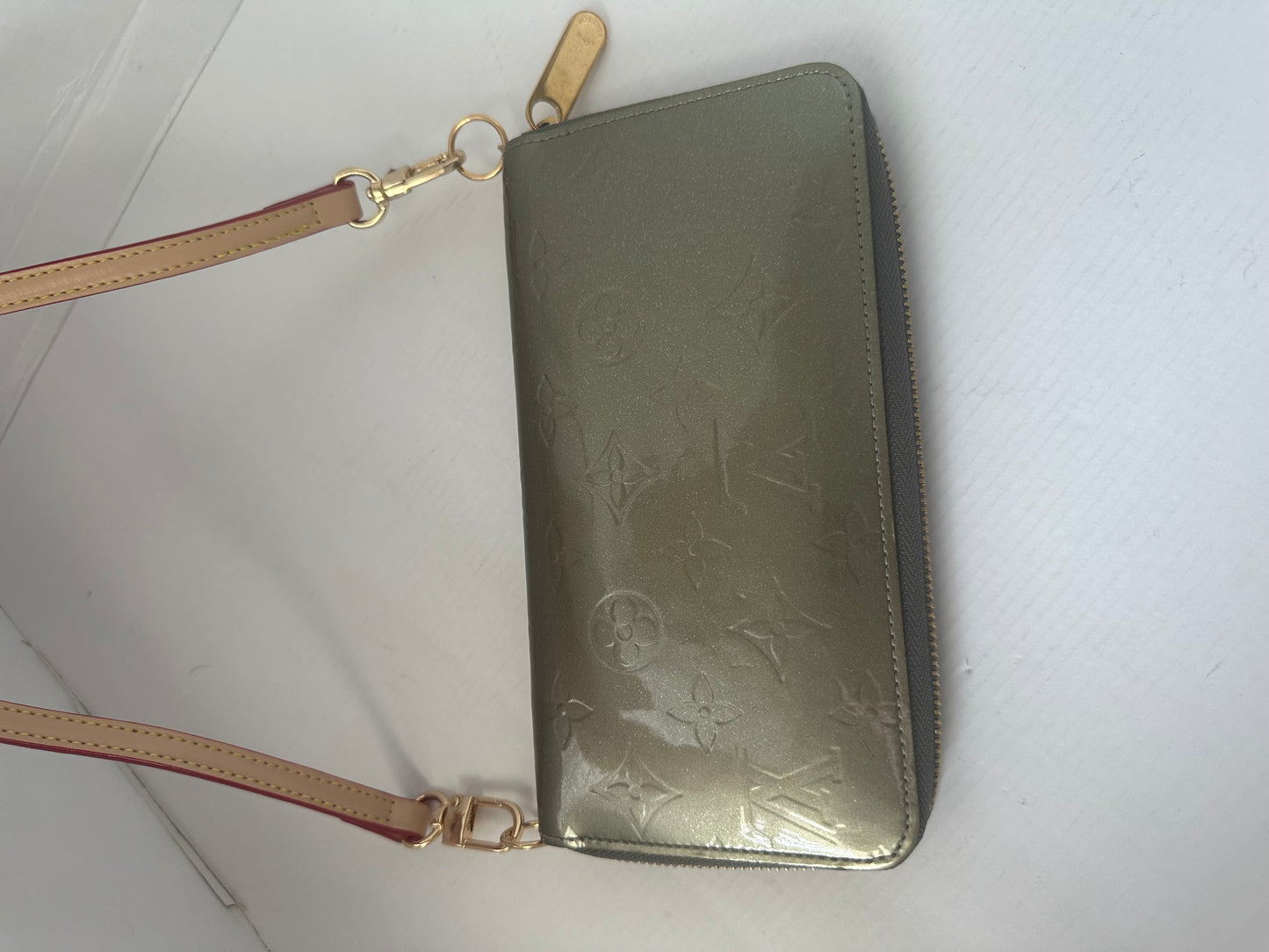 Louis Vuitton Monogram Vernis Zippy Gris Art Deco WOC