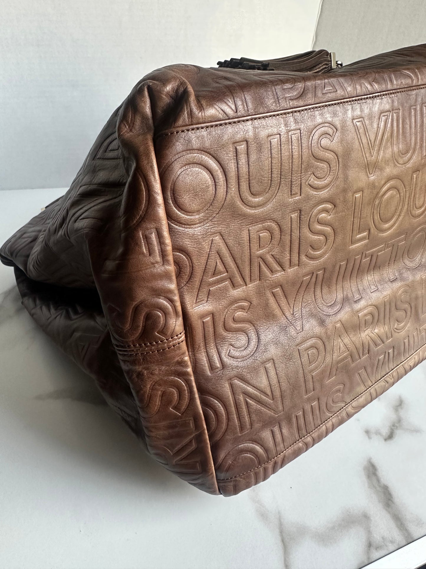 Available Louis Vuitton Limited Edition Chocolate Leather Paris Souple Whisper GM