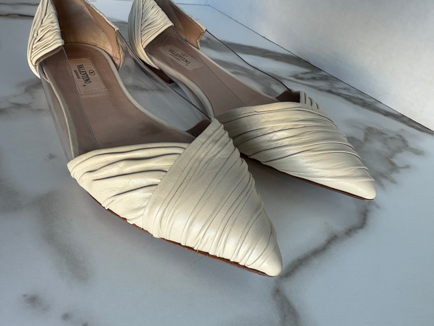 Valentino flats EU37.5 US7.5