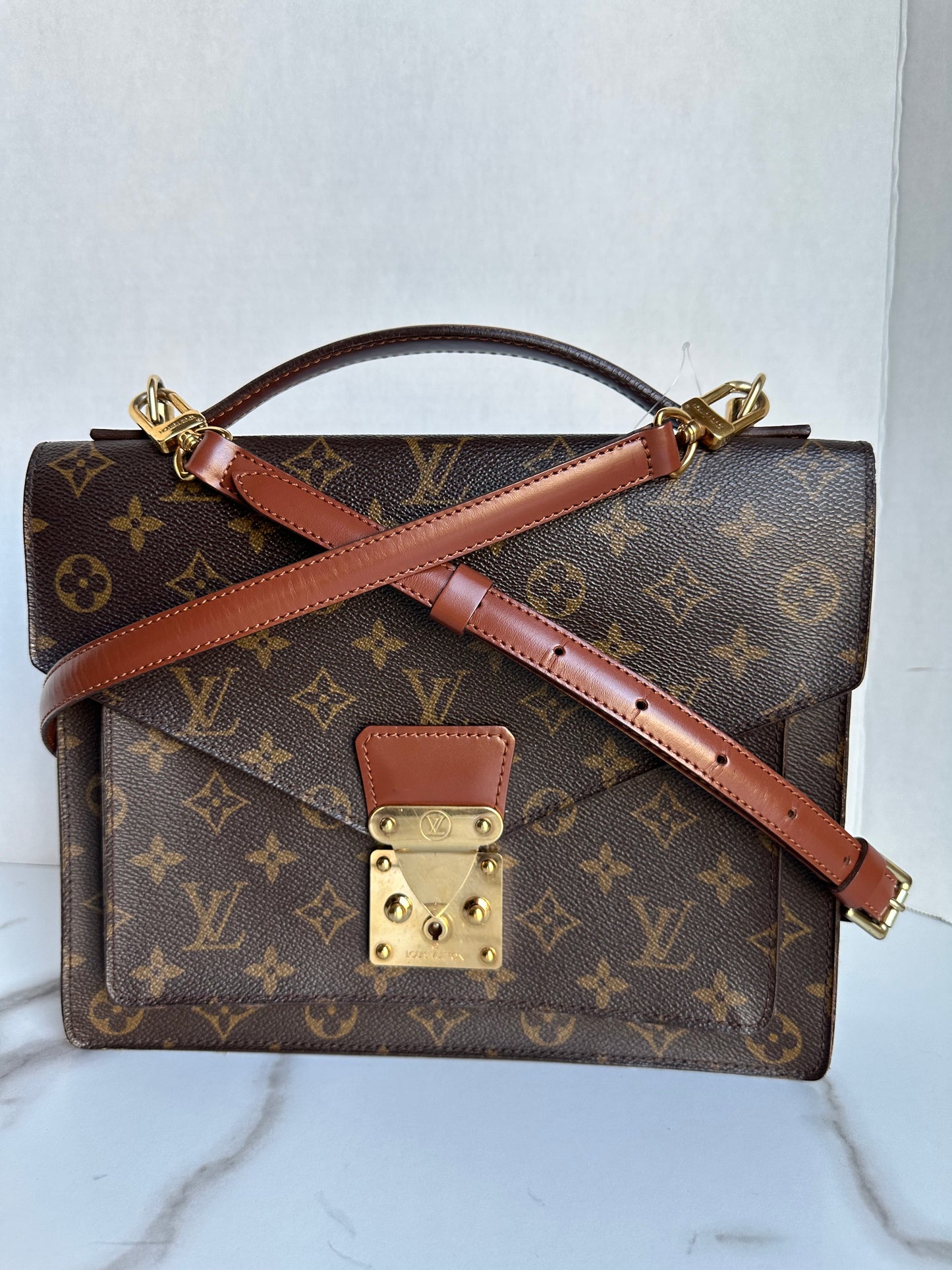 LOUIS VUITTON "Monceau 28"