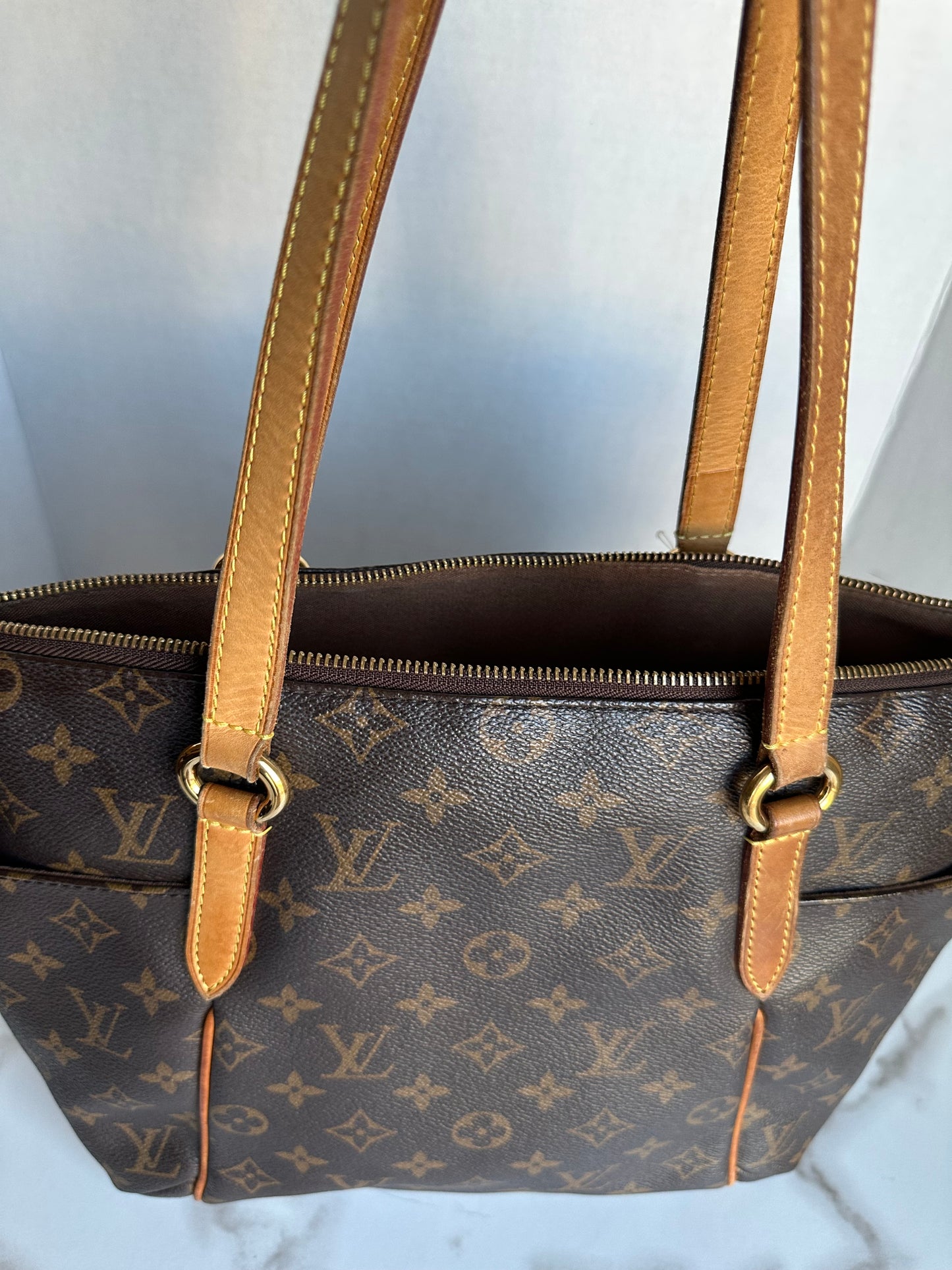 Louis Vuitton Totally Monogram Tote