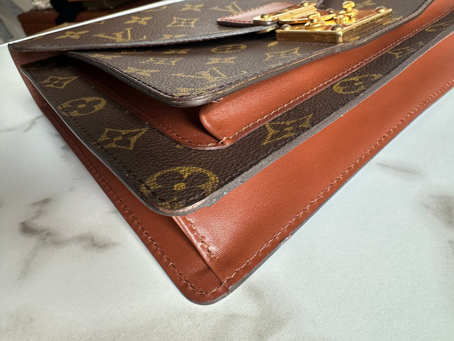 Available LOUIS VUITTON "Monceau 26”