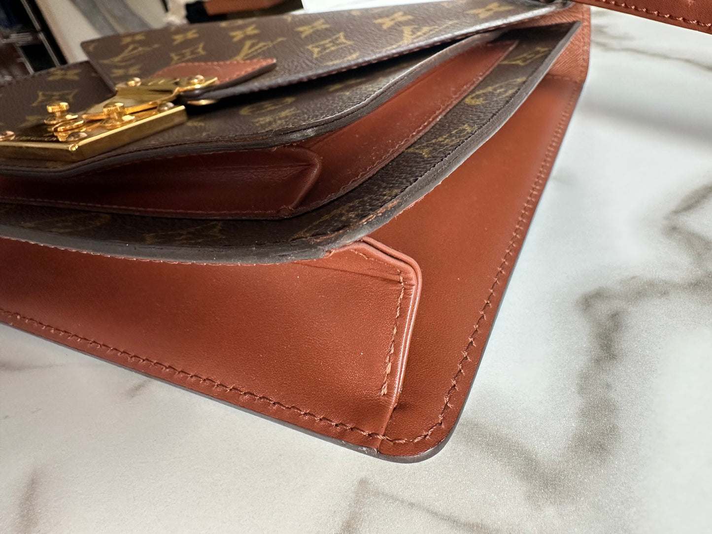 Available LOUIS VUITTON "Monceau 26”