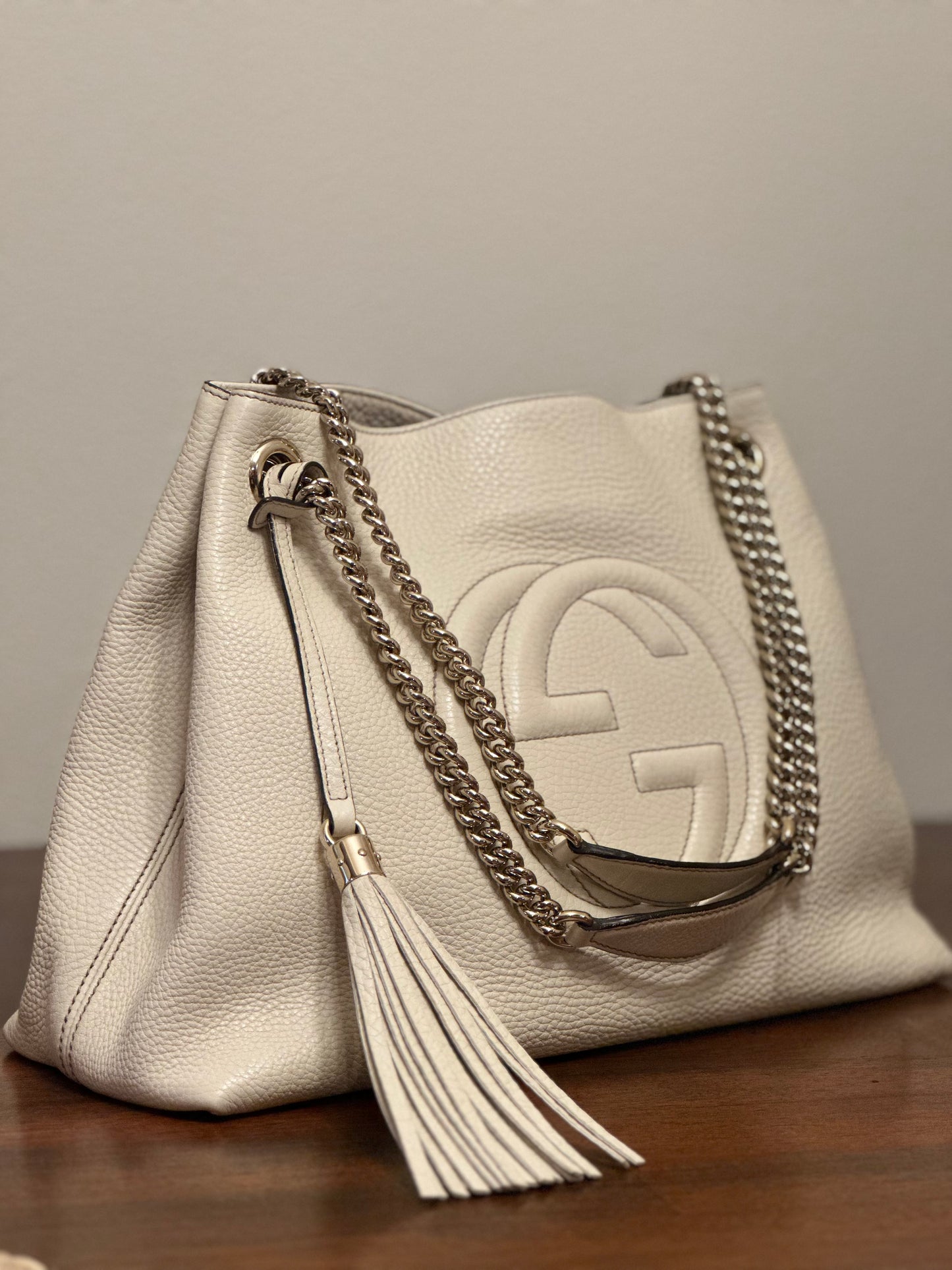 Gucci Soho winter white Leather Chain Strap Shoulder Bag