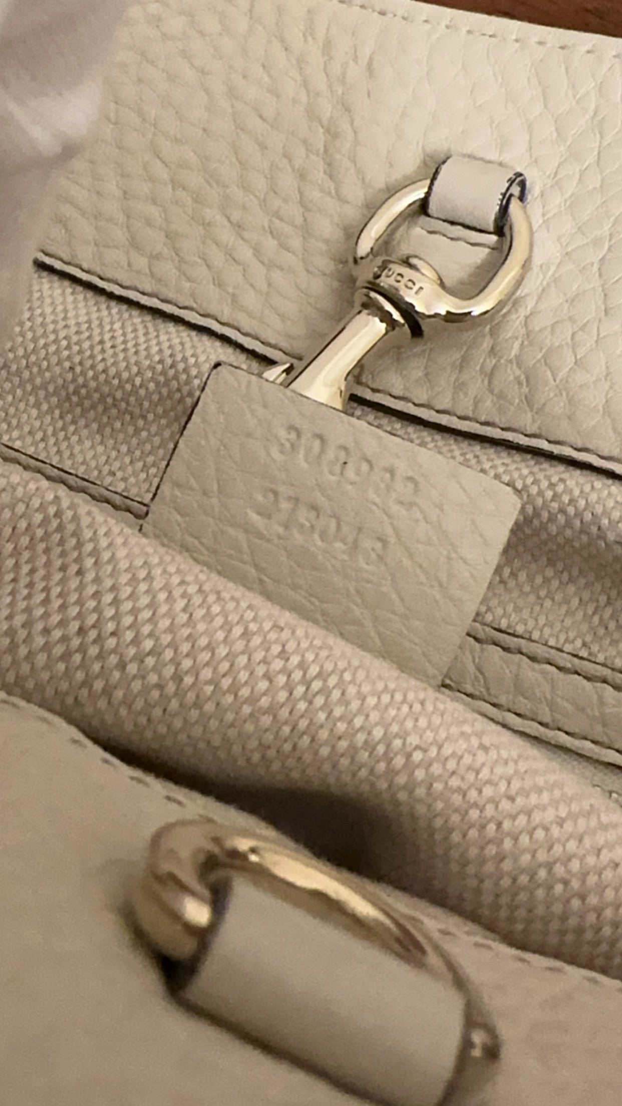 Gucci Soho winter white Leather Chain Strap Shoulder Bag