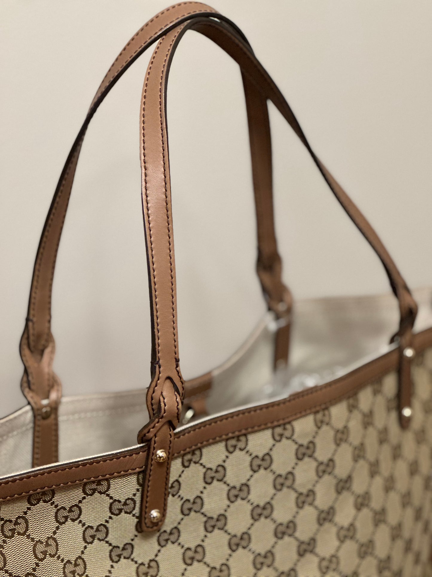 Gucci brown monogram canvas tote bag