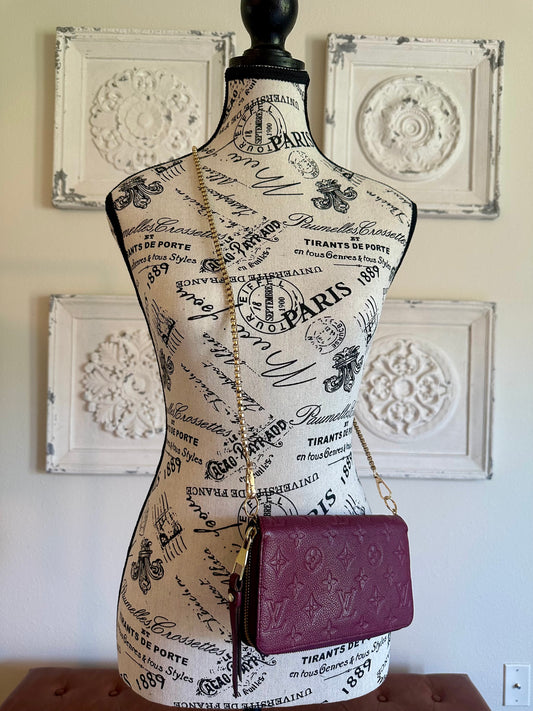 Available Louis Vuitton Empreinte Zippy Wallet in Aurore WOC crossbody