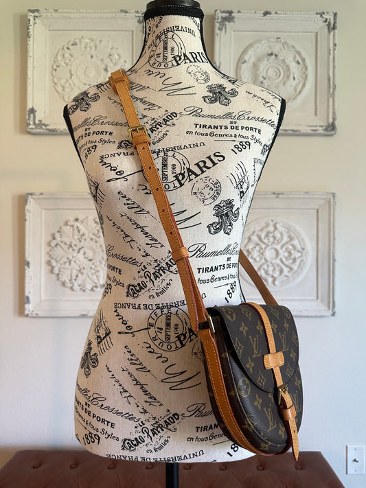 Louis Vuitton Monogram CHANTILLY PM Shoulder Bag/ crossbody