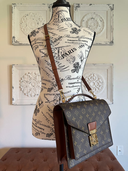 Available LOUIS VUITTON "Monceau 28"
