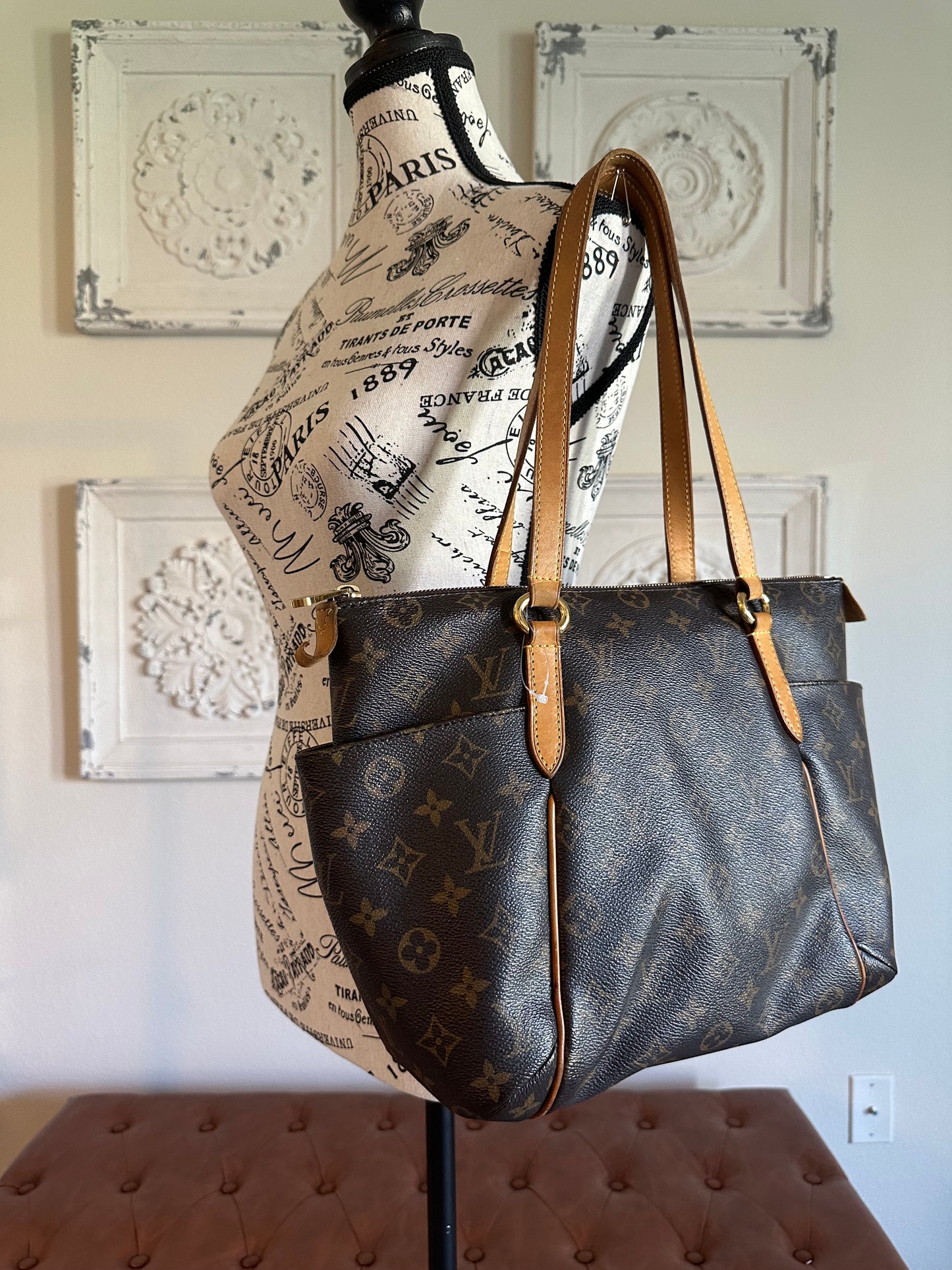 Louis Vuitton Totally Monogram Tote