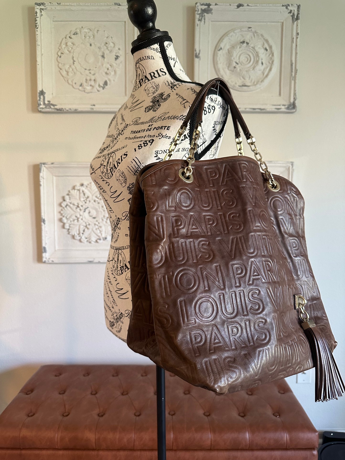 Available Louis Vuitton Limited Edition Chocolate Leather Paris Souple Whisper GM