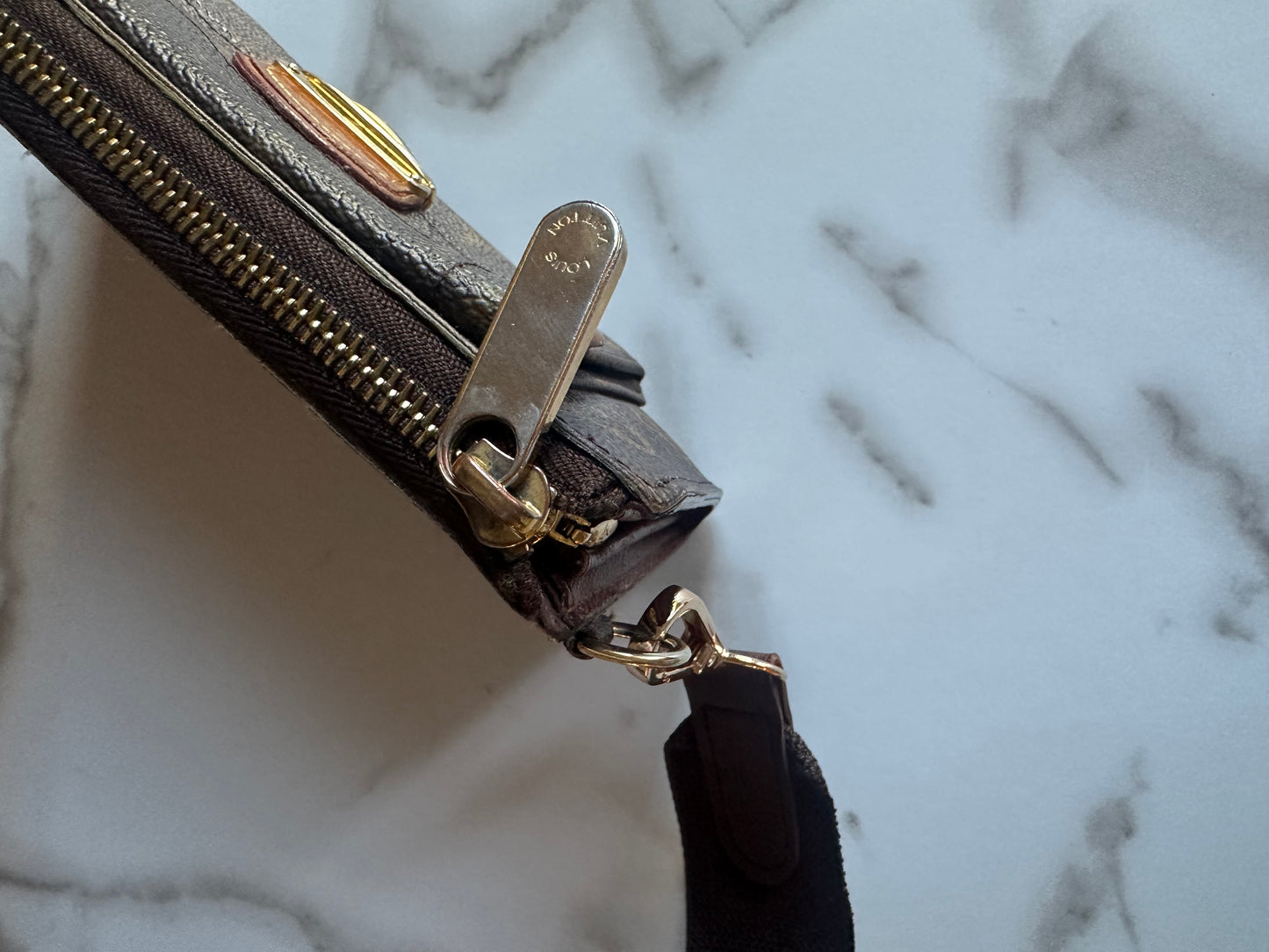 Available Louis Vuitton Astrid Wallet crossbody