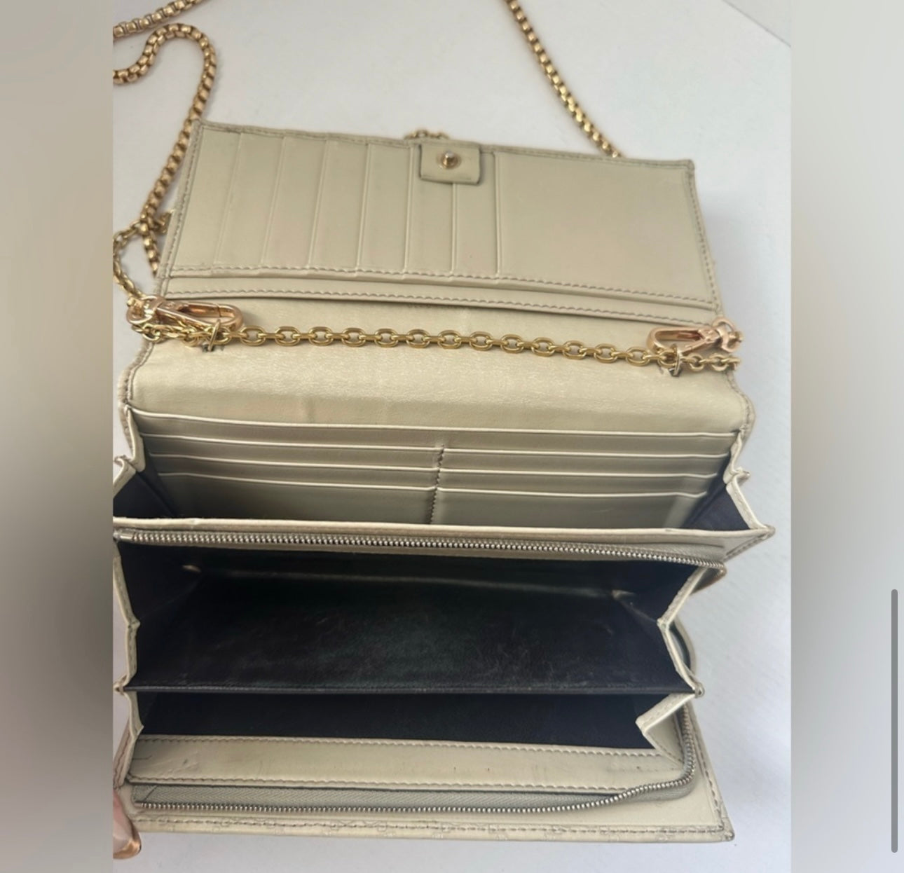 Gucci vintage GG leather wallet on chain