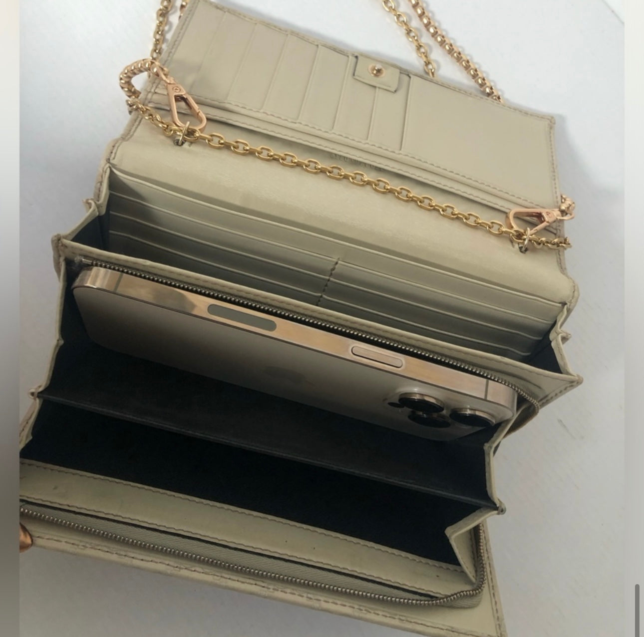 Gucci vintage GG leather wallet on chain