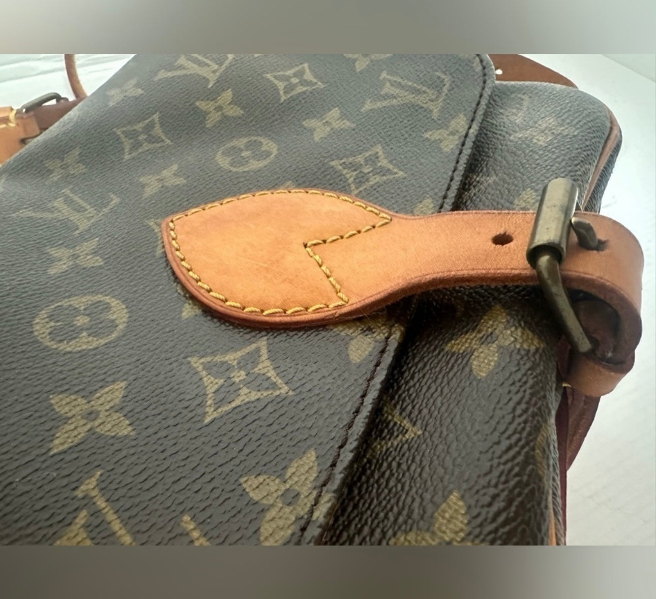 LOUIS VUITTON CARTOUCHIERE Shoulder Bag