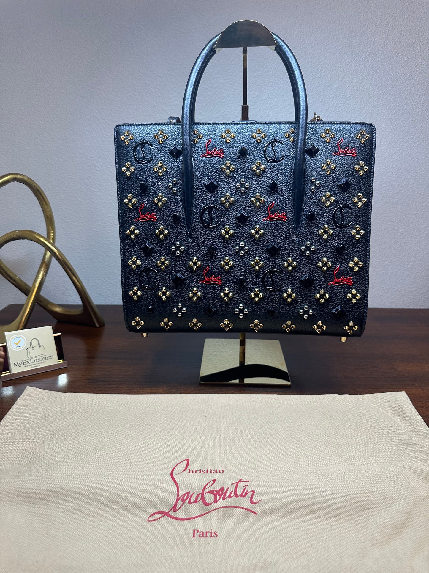 Christian Louboutin Paloma Medium